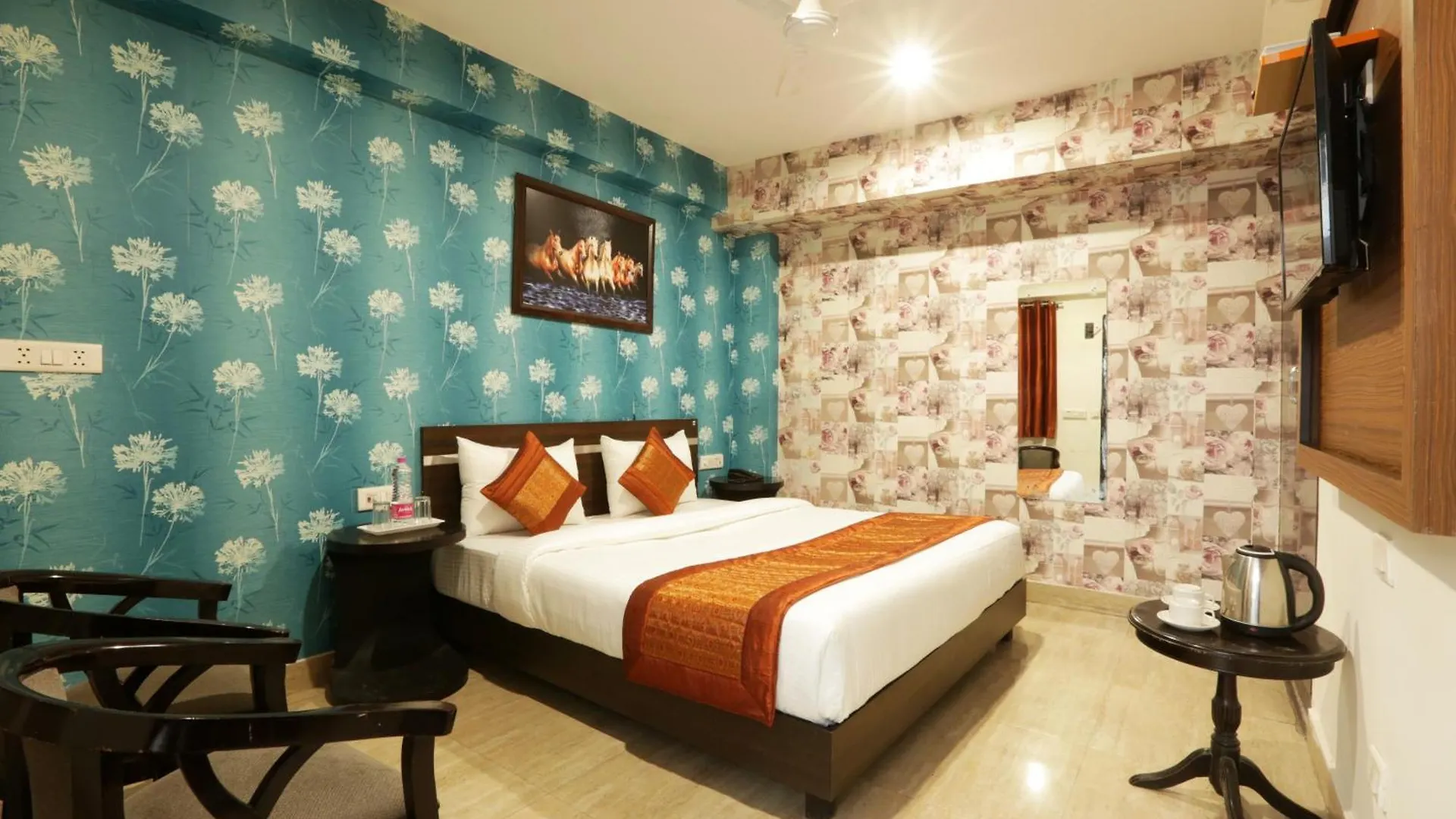 Hotel The White Sand Suites New Delhi